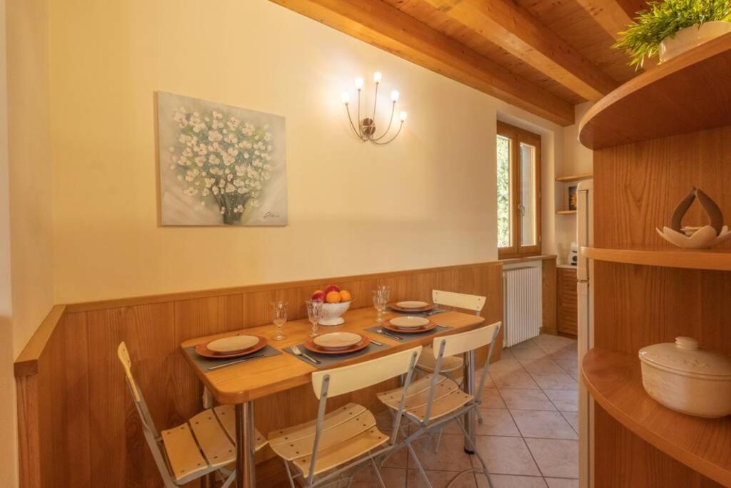 Happy Guest Apartments - Feel The Lake Riva di Solto Exterior photo